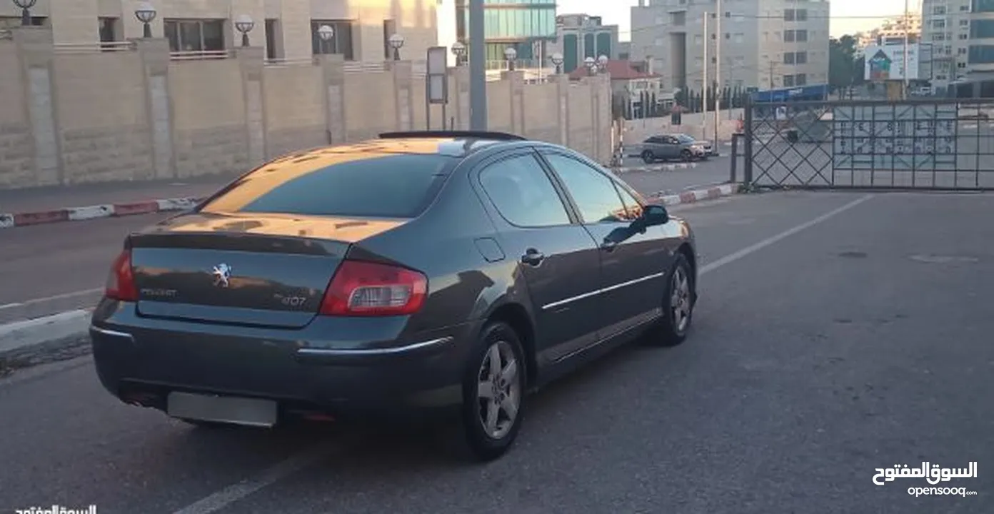 بيجو 407 سنة 2010 اوتومات نخب مع فتحة