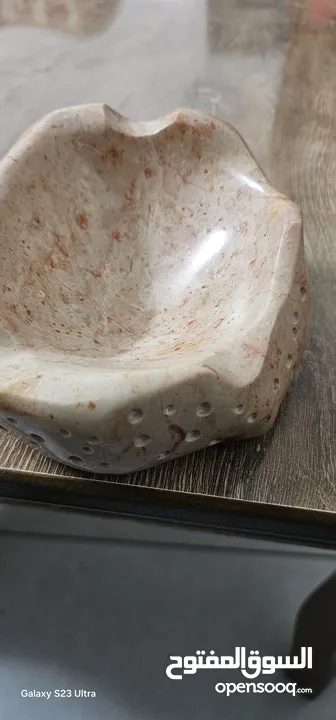 مغاسل حجر طبيعي
