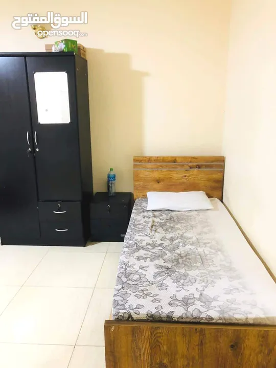 Room available near adcb bank, lulu express mamura al nahyan area