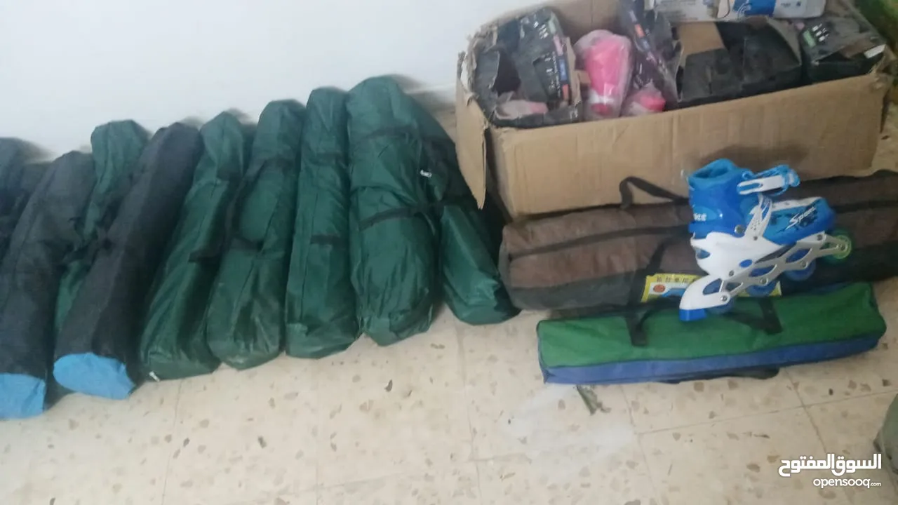 خيمه 4 اشخاص مطرية ومقاس كبير جميلة جدا التخييم