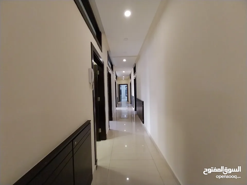 شقة للايجار في عبدون  ( Property 34968 ) سنوي فقط