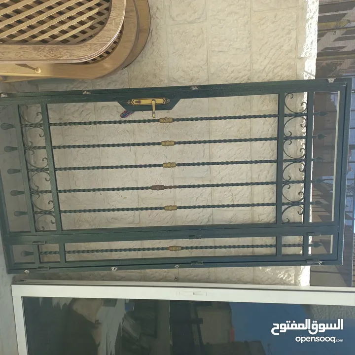 باب حمايه بحال الوكاله ارتفاع 215 عرض 115