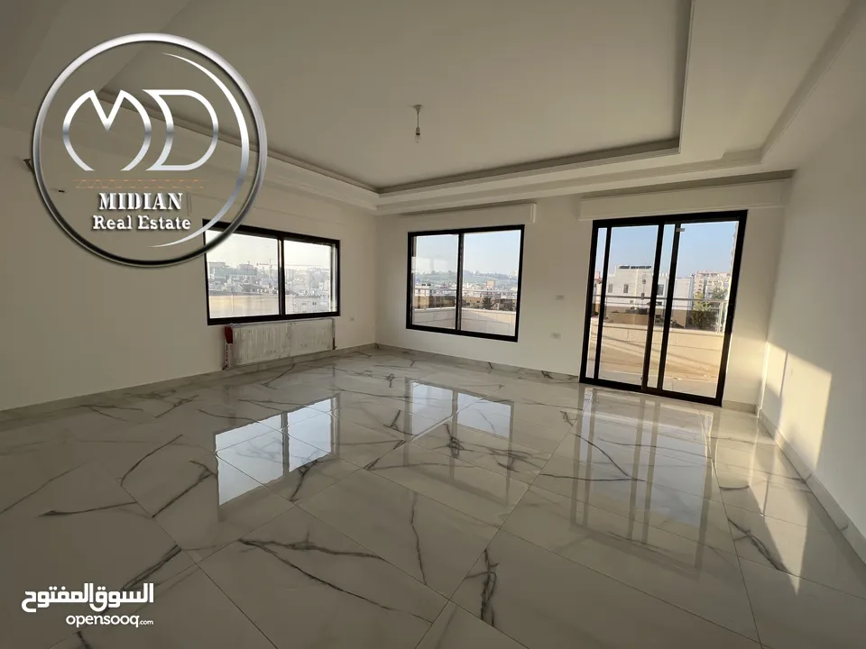 شقق ارضية و أخير مع روف جديدة للبيع ضاحية الامير راشد مساحات 175م  & 200م مع تراسات بسعر مميز جداً