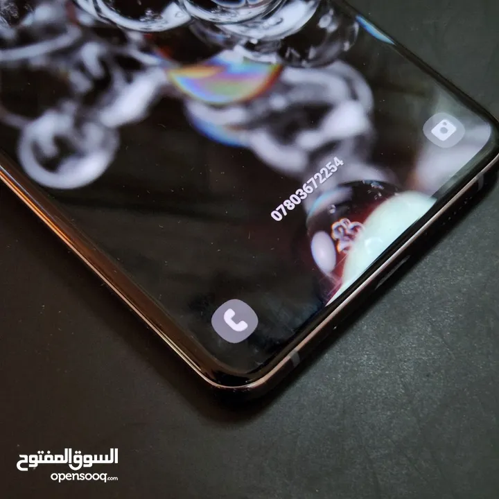 هاتف  S20 Ultra 5 G نضافته نضافه اخو الجديد  بي خيال بسيط مينشاف ولا يأثر بالتصفح مع كافه