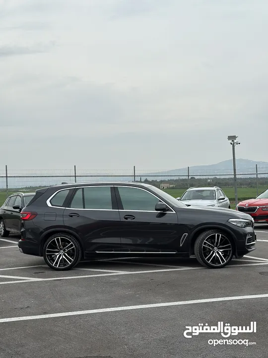 BMW - X5 - X Draive // 2020 - FUll