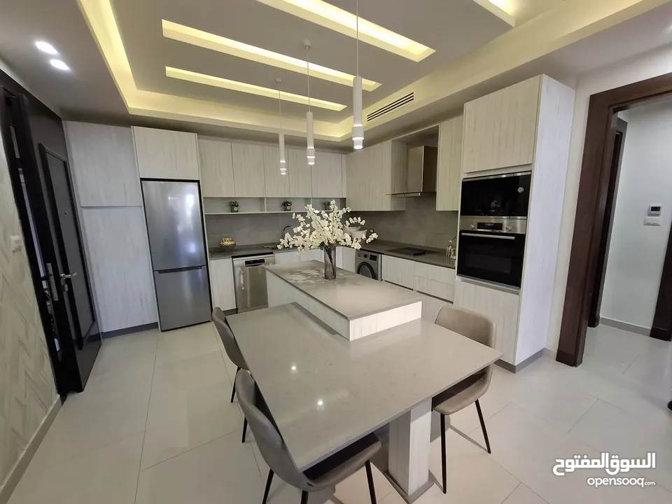 شقة مفروشة للإيجار  ( Property 42116 )-175064010