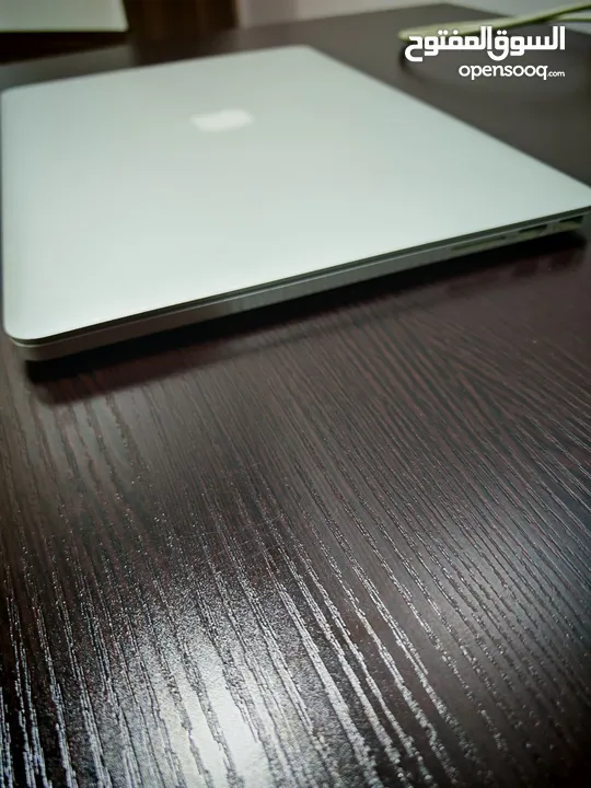 Macbook pro 2015 i7 16G Ram 15 Inch 500SSD