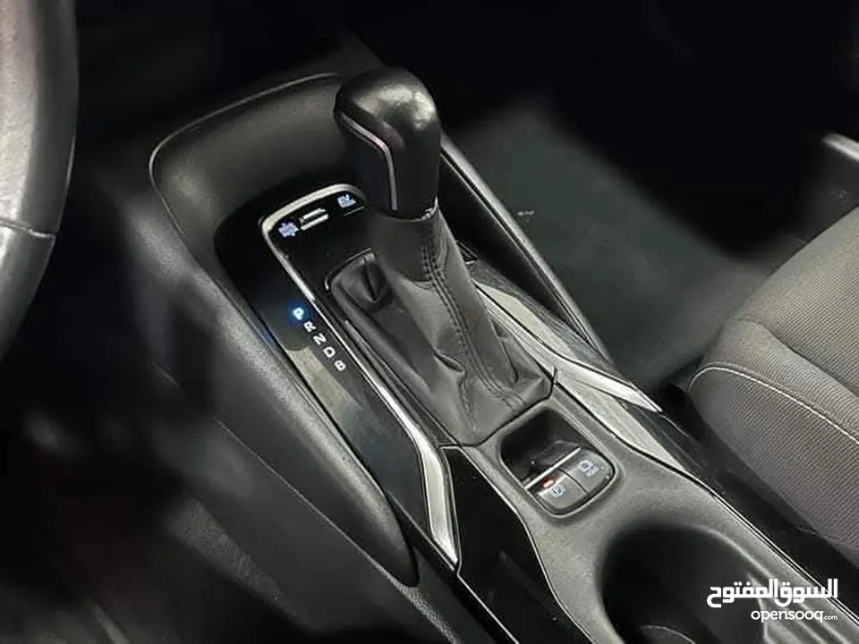 Toyota Corolla Station Hybrid 2021 بطارية ليثيوم