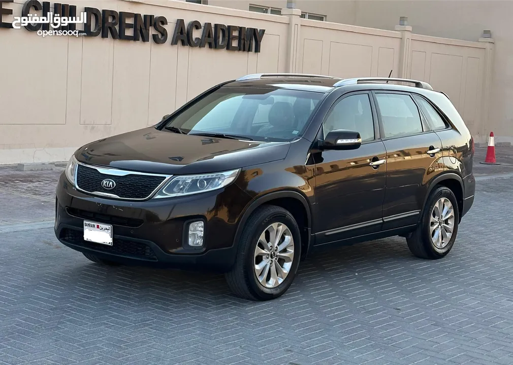 kia Sorento 2014 mid option excellent condition