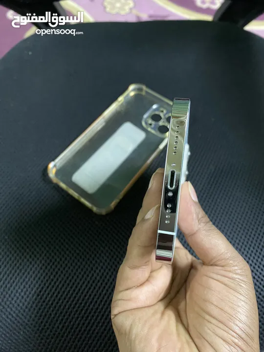 iPhone 13 Pro Max or Xr tra oman original