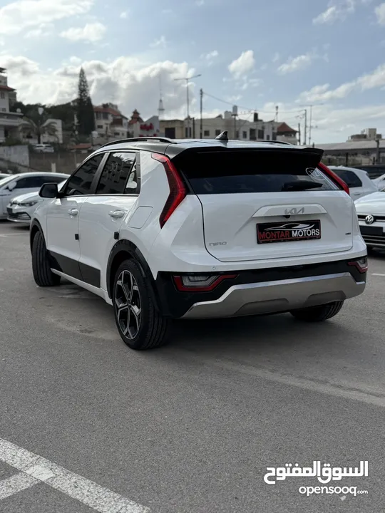 كيا نيرو ترخيص 2023 محرك 1600 هايبرد جير أوتوماتيك 141 حصان