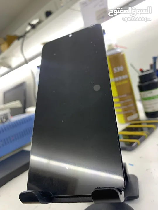 A12 شاشه سامسونج أصلية من شركة سامسونج مع فريم .  SAMSUNG A12 LCD ORIGINAL