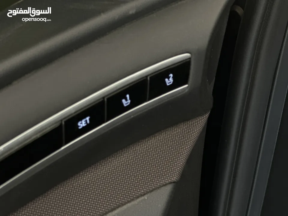 هونداي توسان هايبرد مع بانوراما