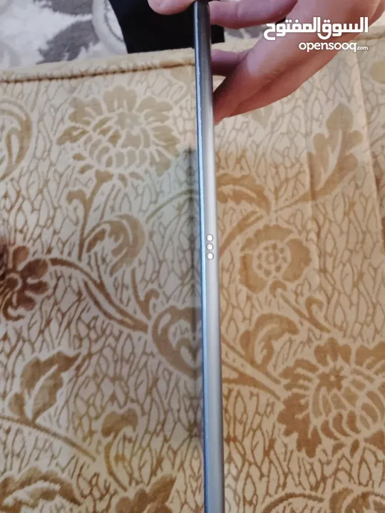 ايباد 9 للبيع بسعر مناسب