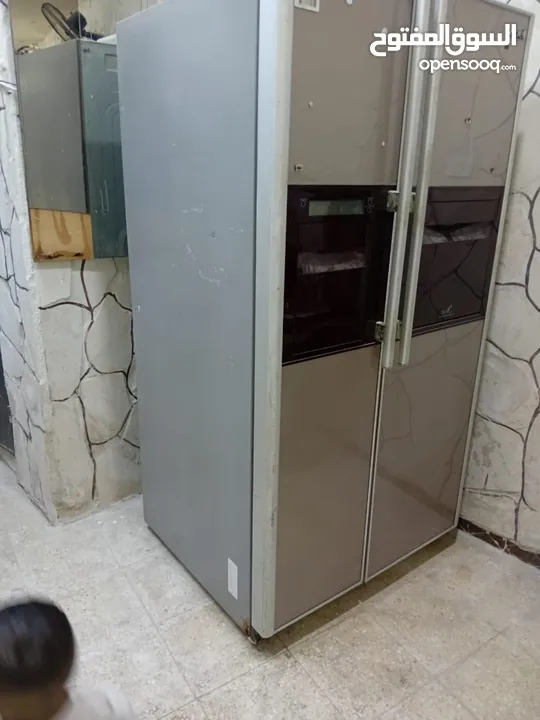 ثلاجة ظرفتين