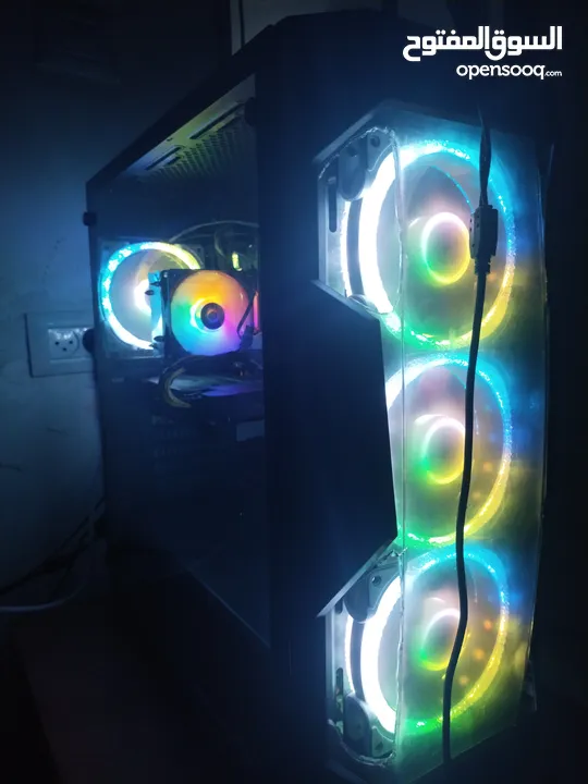 كمبيوتر تجميع جبار وبسعر ناار  التوصيل ل جميع المناطق