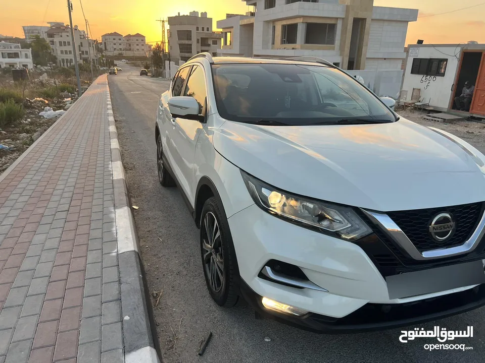 نيسان قشقاي فل اضافات 2018  بانوراما للبيع او البدل