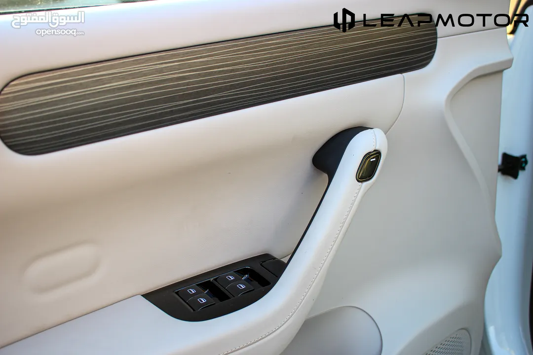 Leapmotor C11 2023  الكهربائية بالكامل بمدى 500 كلم