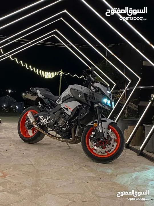 Yamaha mt-10 للبيع كاش او اقساط