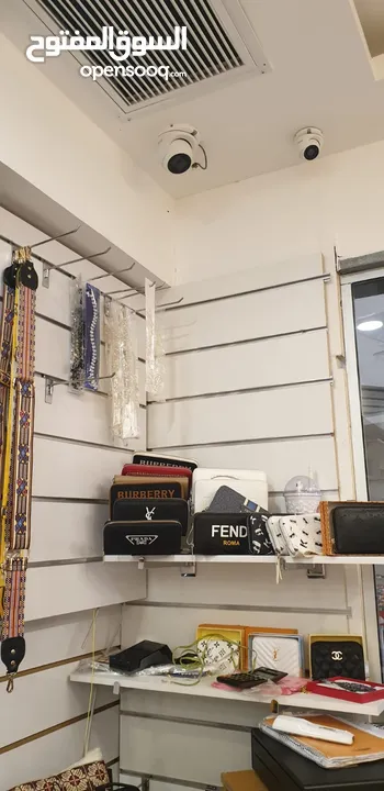 تصفية محل شنط واكسسوارات