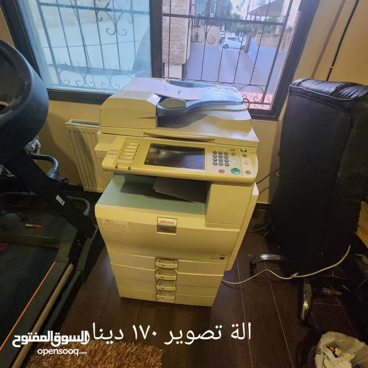 طابعة المانية بحالة ممتازة مع علبة حبر
