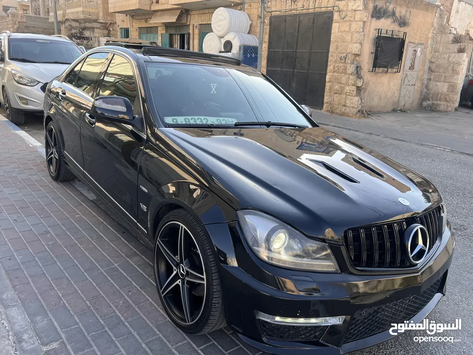 مرسيدس C300 2009