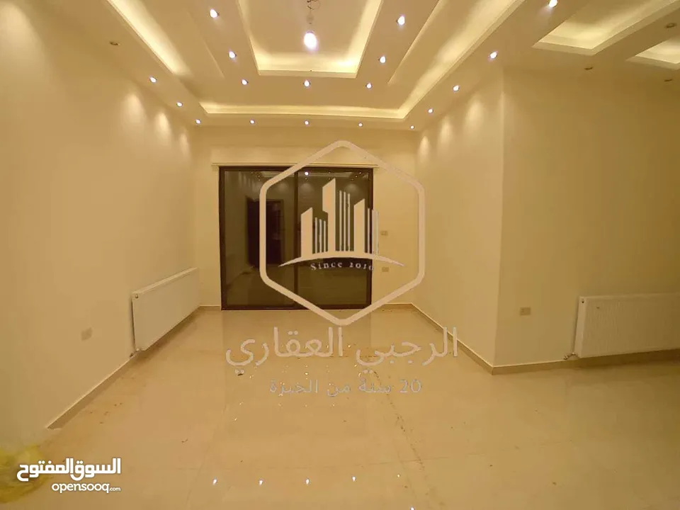شقة / للايجار / فارغة / فاخرة / خلدا