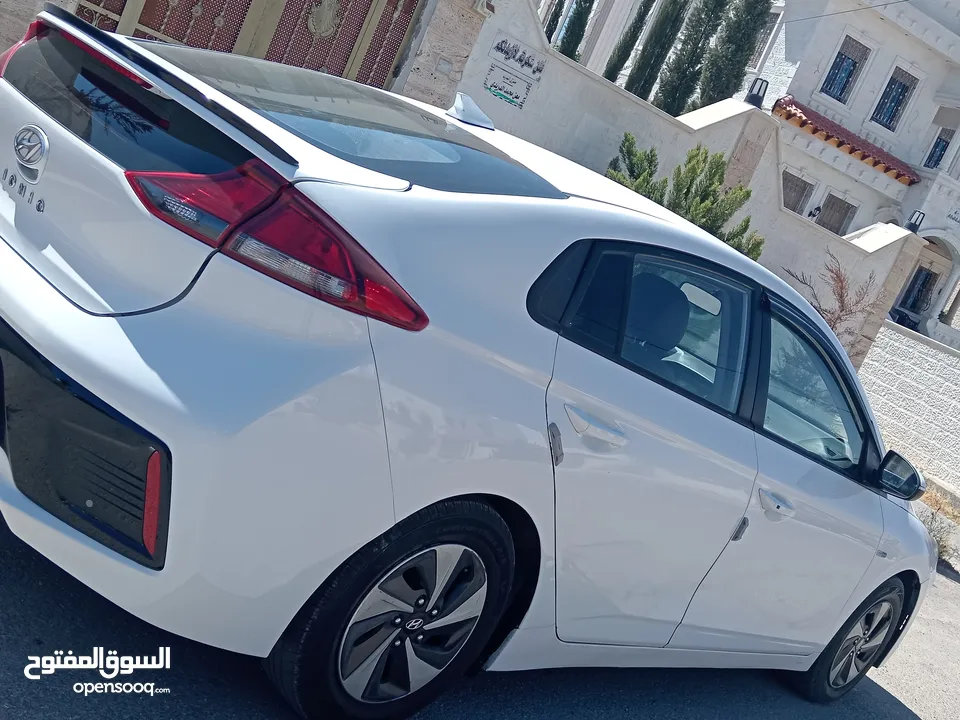 هونداي ايونك لم تعمل تطبيقات