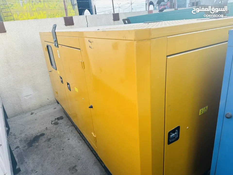 مولد كهرباء بيركنز برطاني 110 KVA