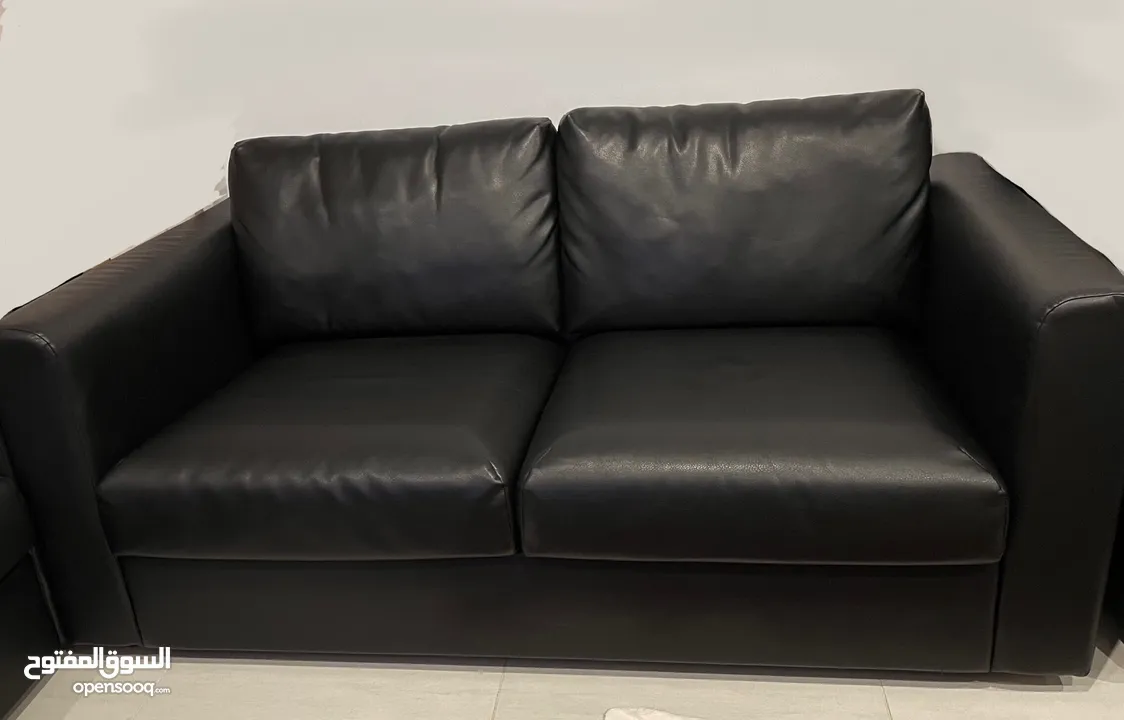 طقم كنب جلد ايكيا - IKEA Leather Sofa