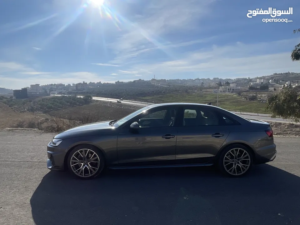 Audi A4 S line 2021 للبيع او البدل ع سيارة او قطعة ارض