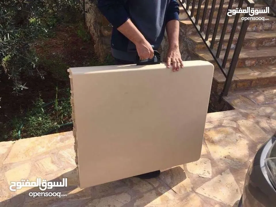 طاولة بلاستيك طوي مفيدة للمناسبات