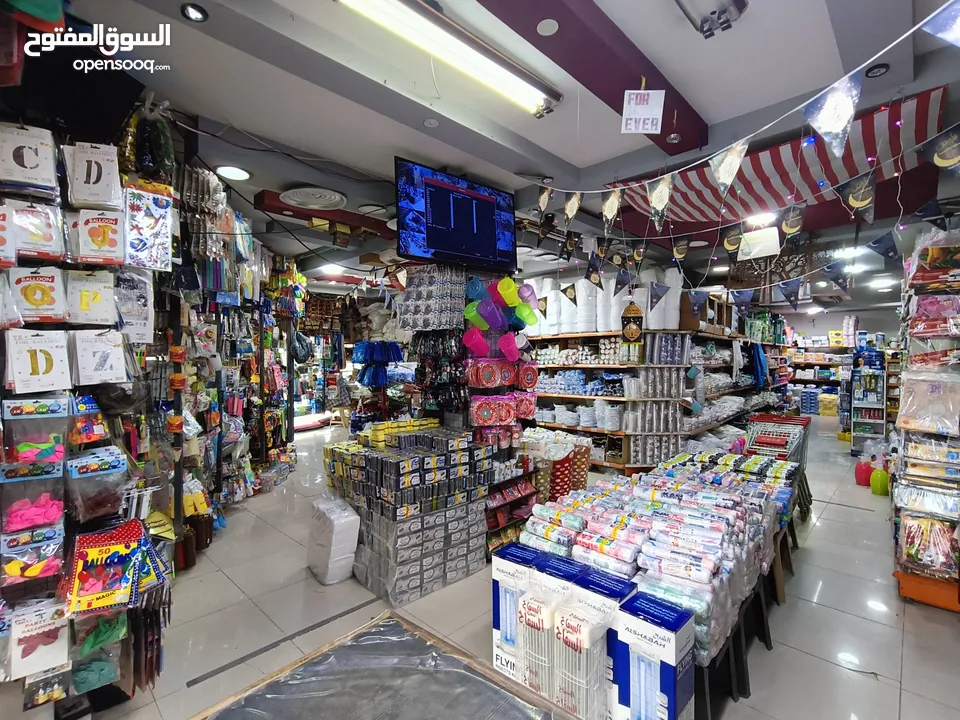 محل تجاري للبيع لعدم التفرغ،،
