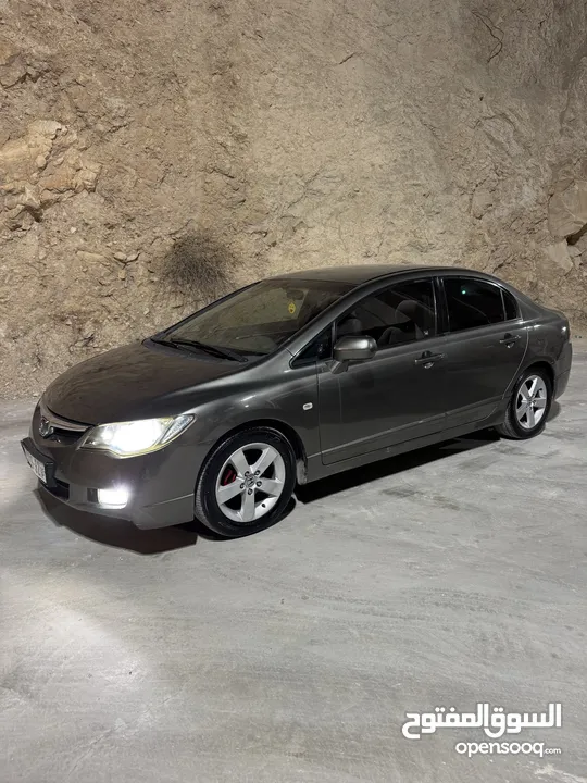 هوندا سيفيك 2008 للبيع او للبدل حسب النوع  والدفع فقططط كااااااااش