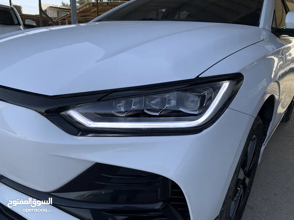 BYD E2 2022 بي واي ديه 2022 صنف لوكشري فل الفل بحاله الوكاله