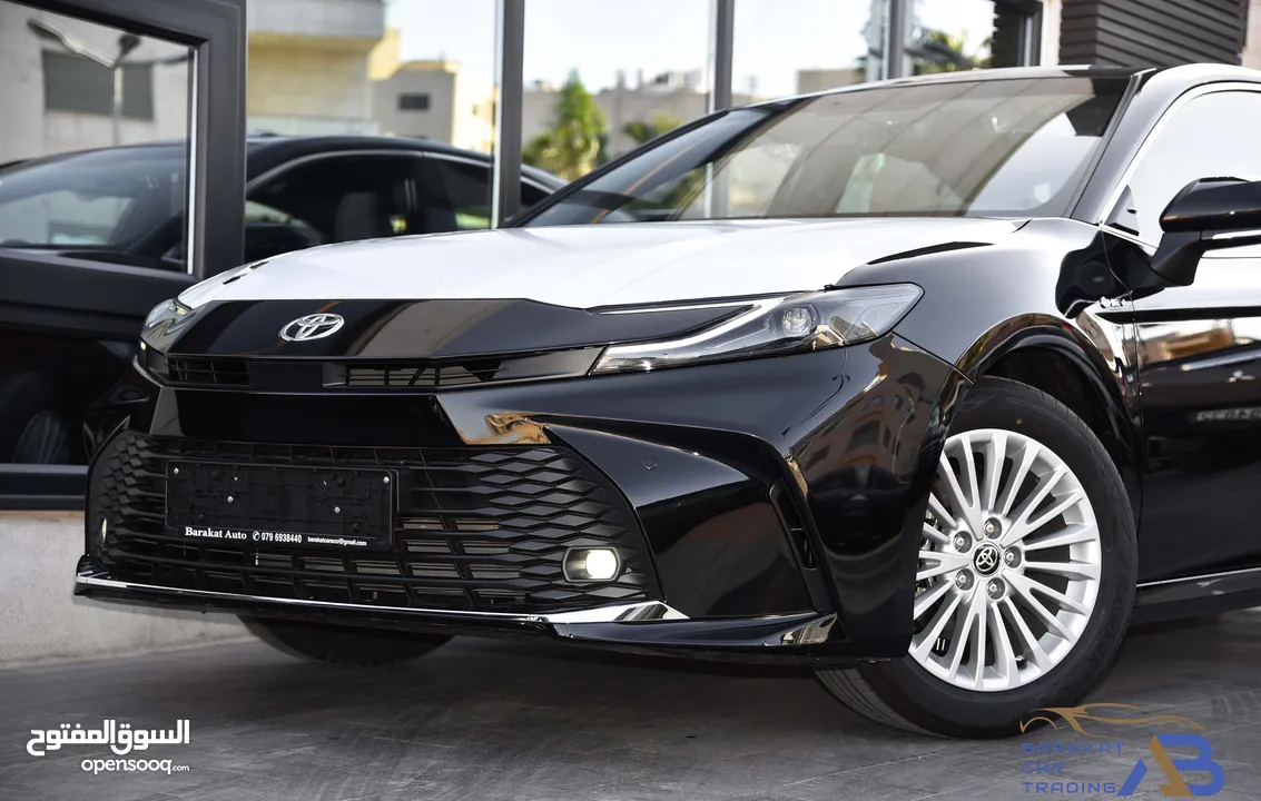 تويوتا كامري هايبرد   وارد الخليح  عداد زيرو 2025 Toyota Camry Hybrid HEV