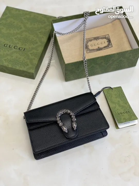 شنط ماركات عالمية