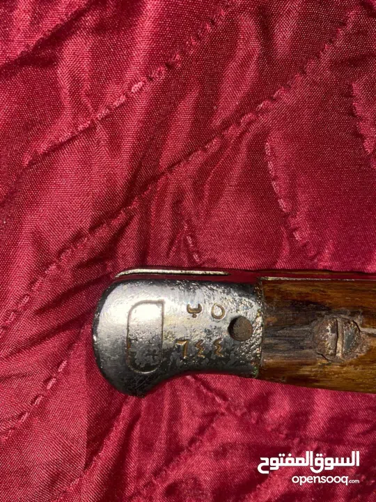 سيف قديم  كما يظهر بصوره