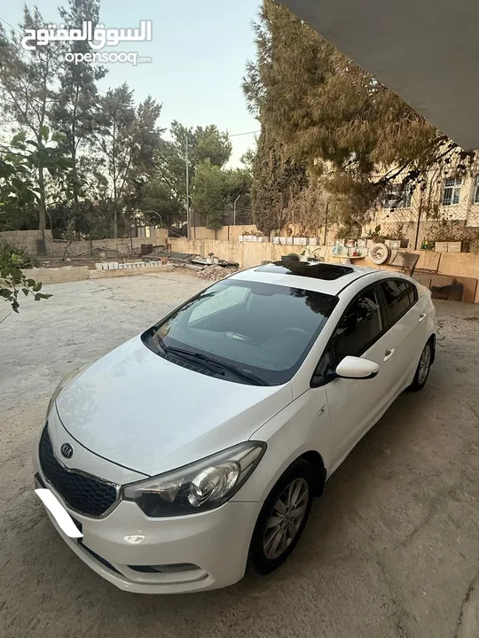 كيا سيراتو k3 سعرررررر حرررررررق حرررررررق مع فتحة سقف