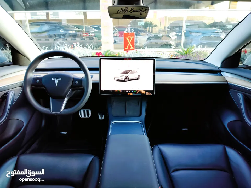 تيسلا 2022 فحص كامل +B اوتوسكور بدون ملاحظات بودي -كرت ابيض-بحالة الوكالة لون مميز بسعر لقطة ومحرووق