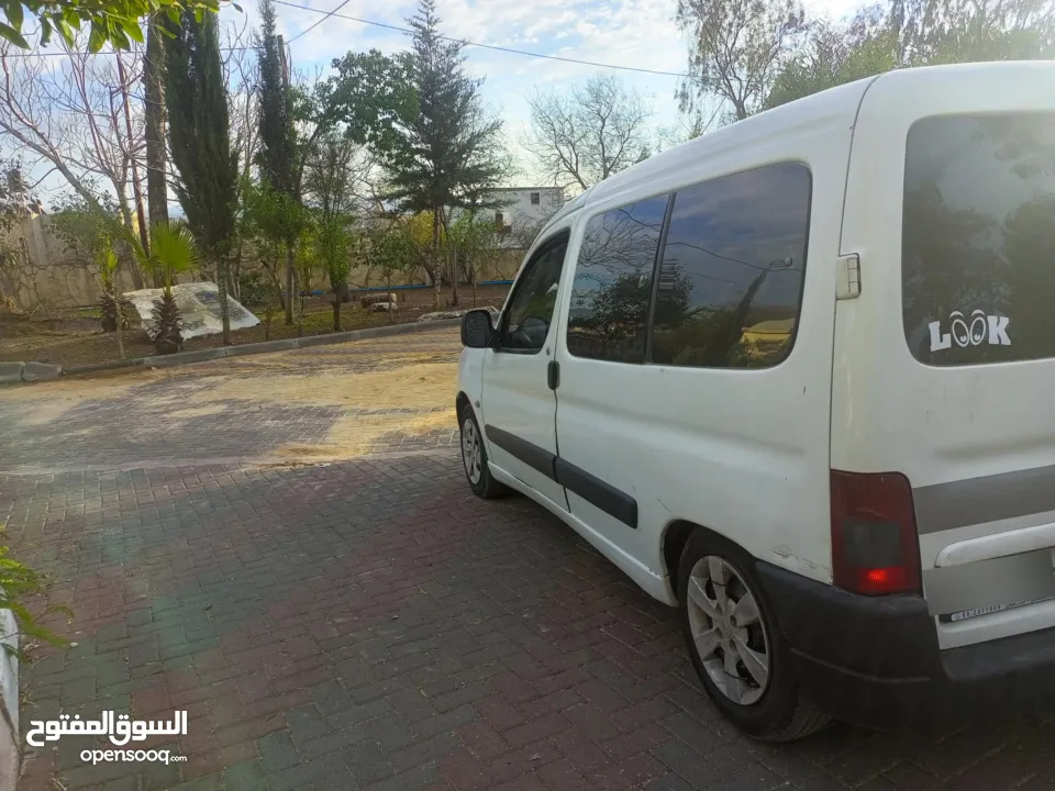 بيجو بارتنر 2007 متور 1600 جديد   جير عادي غرفة ممتازة