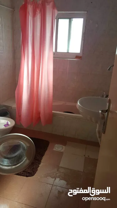 غرفتين نوم غير مفروش اطراف الماصيون