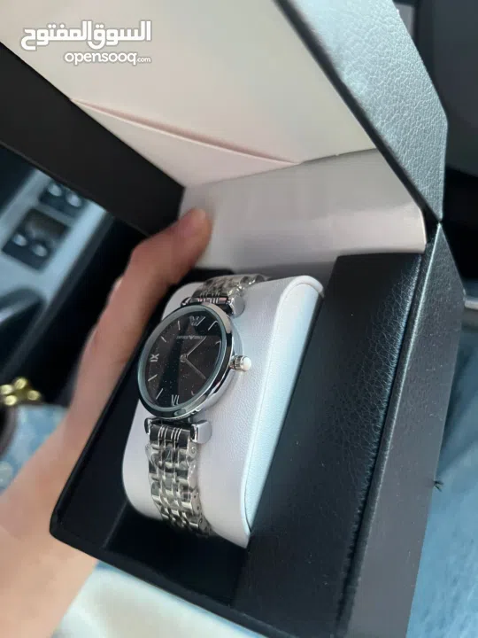 ساعه  يد  جميله