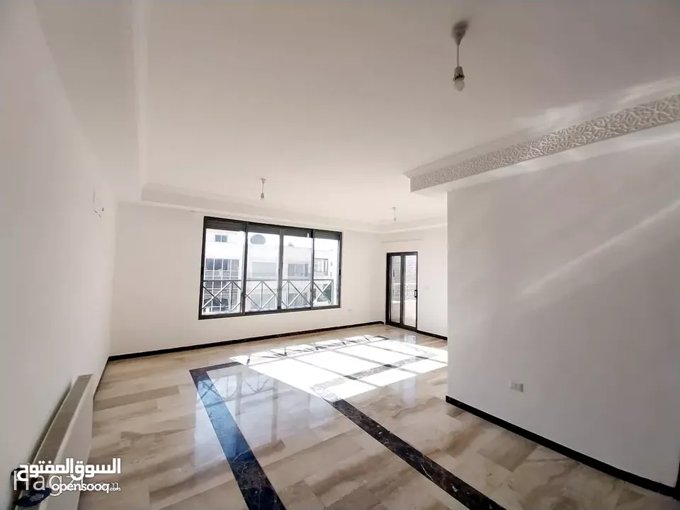 شقة طابق ثالث بمساحة 177 متر للبيع في منطقة الرابية ( Property ID : 30564 )