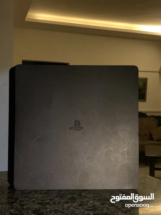 للبيع PS4 مستعمل اقرء الوصف كويس