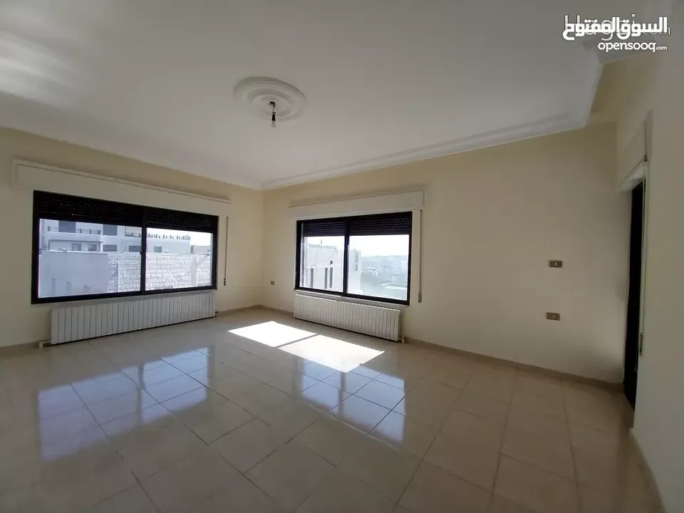 شقة للايجار في عبدون  ( Property 36784 ) سنوي فقط