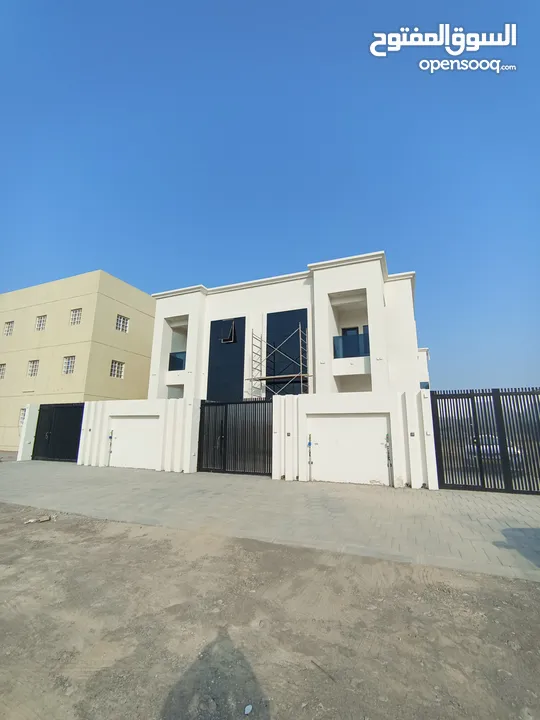 فلل جديده للايجار في الملتقي New villa for rent in Al Multaqa