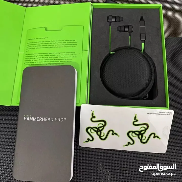 سماعات سلكية ماركة   RAZER بجودو عاليه