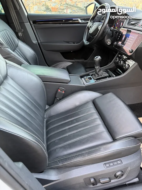 سكودا سوبير ب بلج ان هايبرد