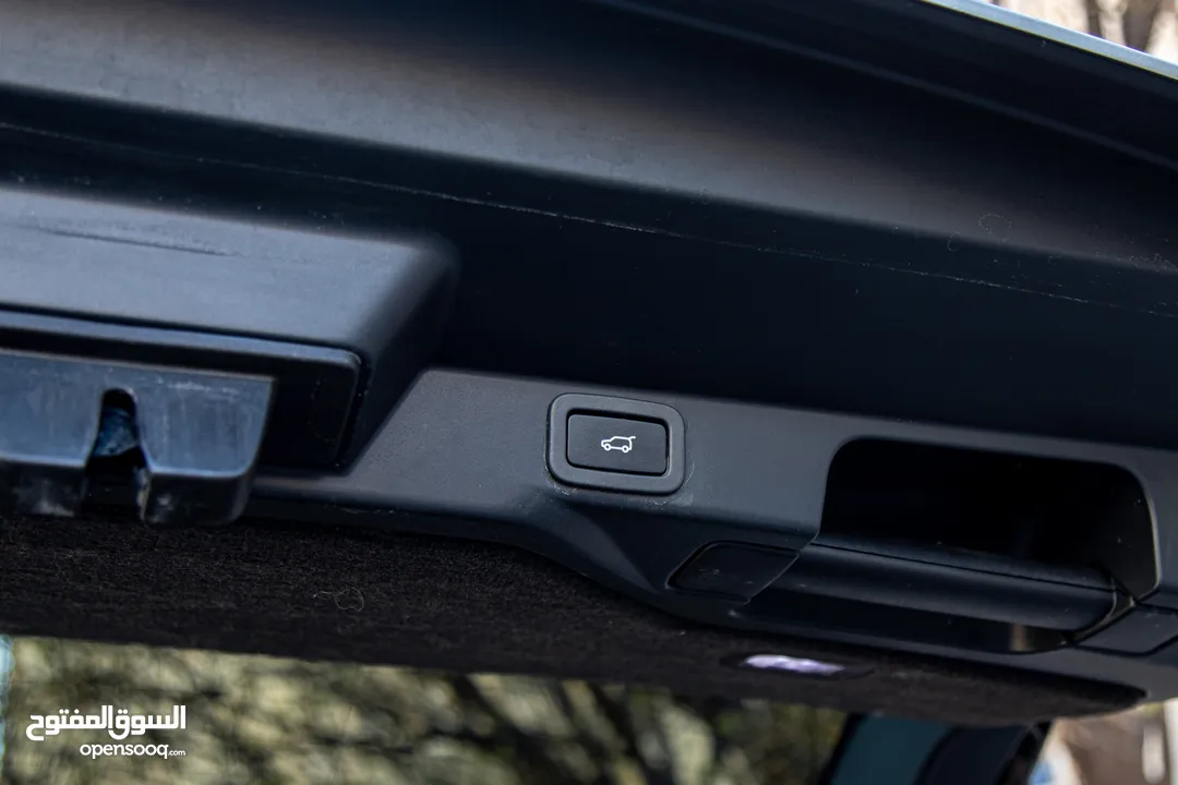 Range Rover Sport Hse 2020 بحالة ممتازة جدا